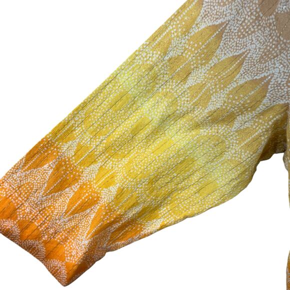 Chico’s SZ 3 (X-Large) Top Geometric V-Neck 3/4 Sleeve Lightweight Slits Ombre - Picture 3 of 8